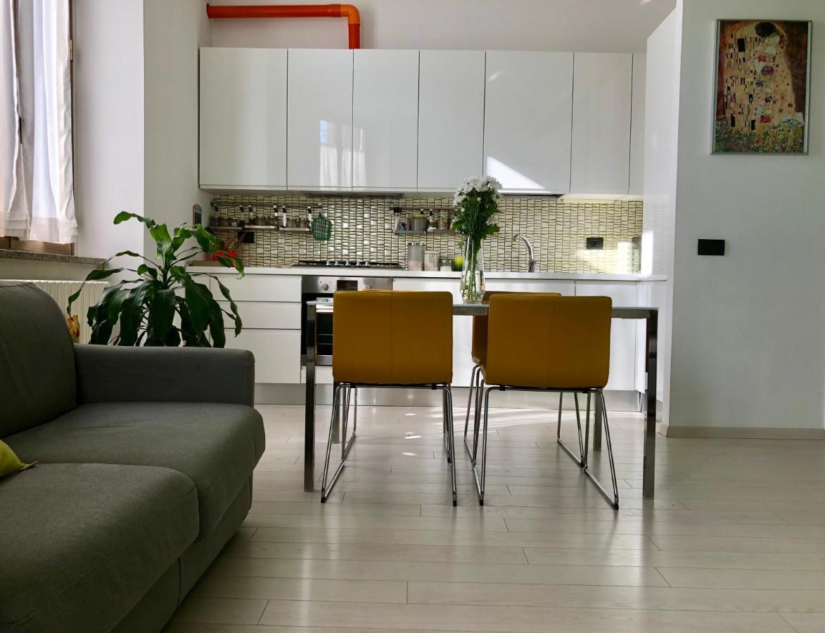 Intero Appartamento Lgbtq+ Zona Loreto Milano Ngoại thất bức ảnh
