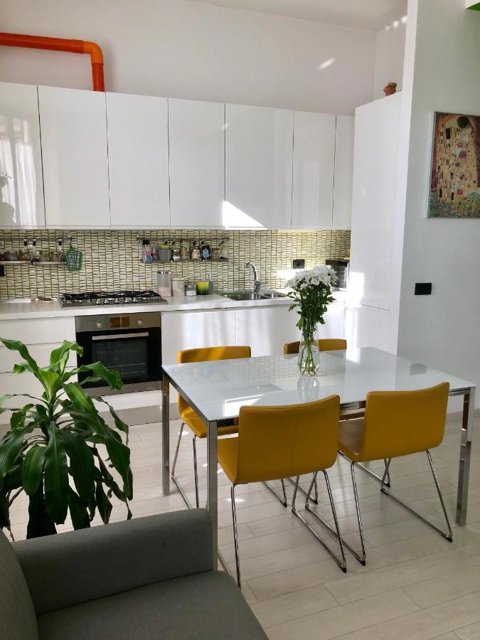 Intero Appartamento Lgbtq+ Zona Loreto Milano Ngoại thất bức ảnh