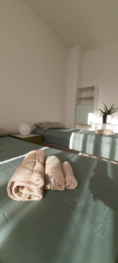 Intero Appartamento Lgbtq+ Zona Loreto Milano Ngoại thất bức ảnh